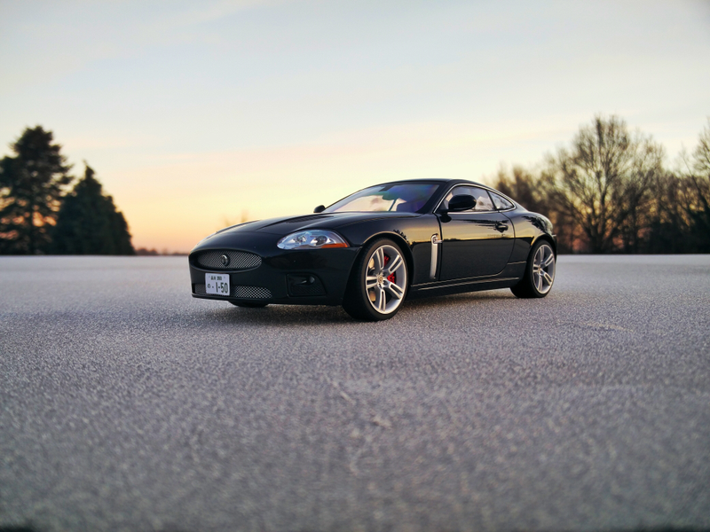 Illustration for article titled Cool as frost: The Jaguar XKR - 1:18 Autoart